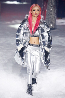 Philipp Plein Fall 2018 Ready-to-Wear Филипп Плейн осень зима 2018 коллекция неделя моды в Нью Йорке Mainstyles